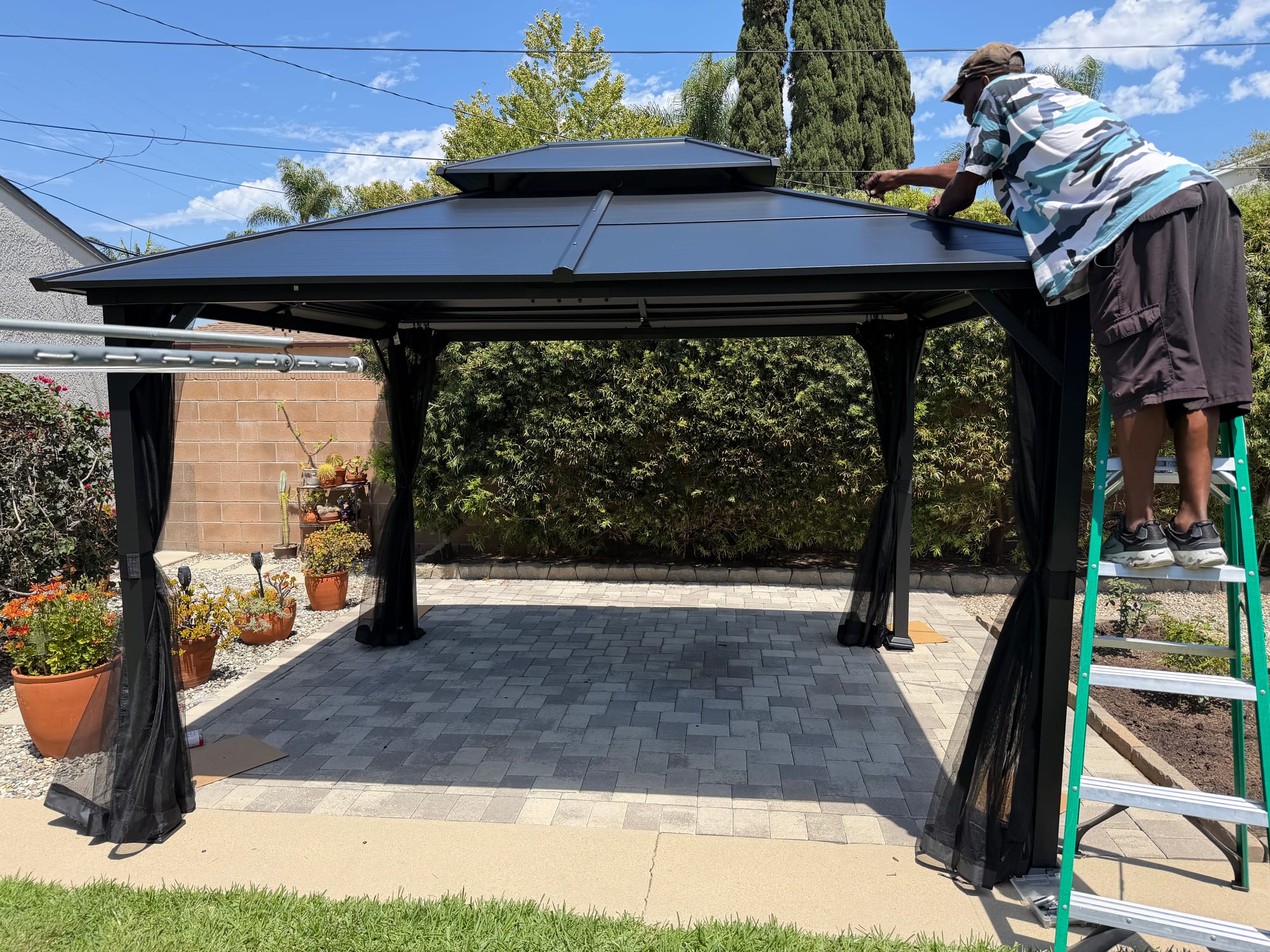 Gazebo & Pergola Assembly job completed in Gardena