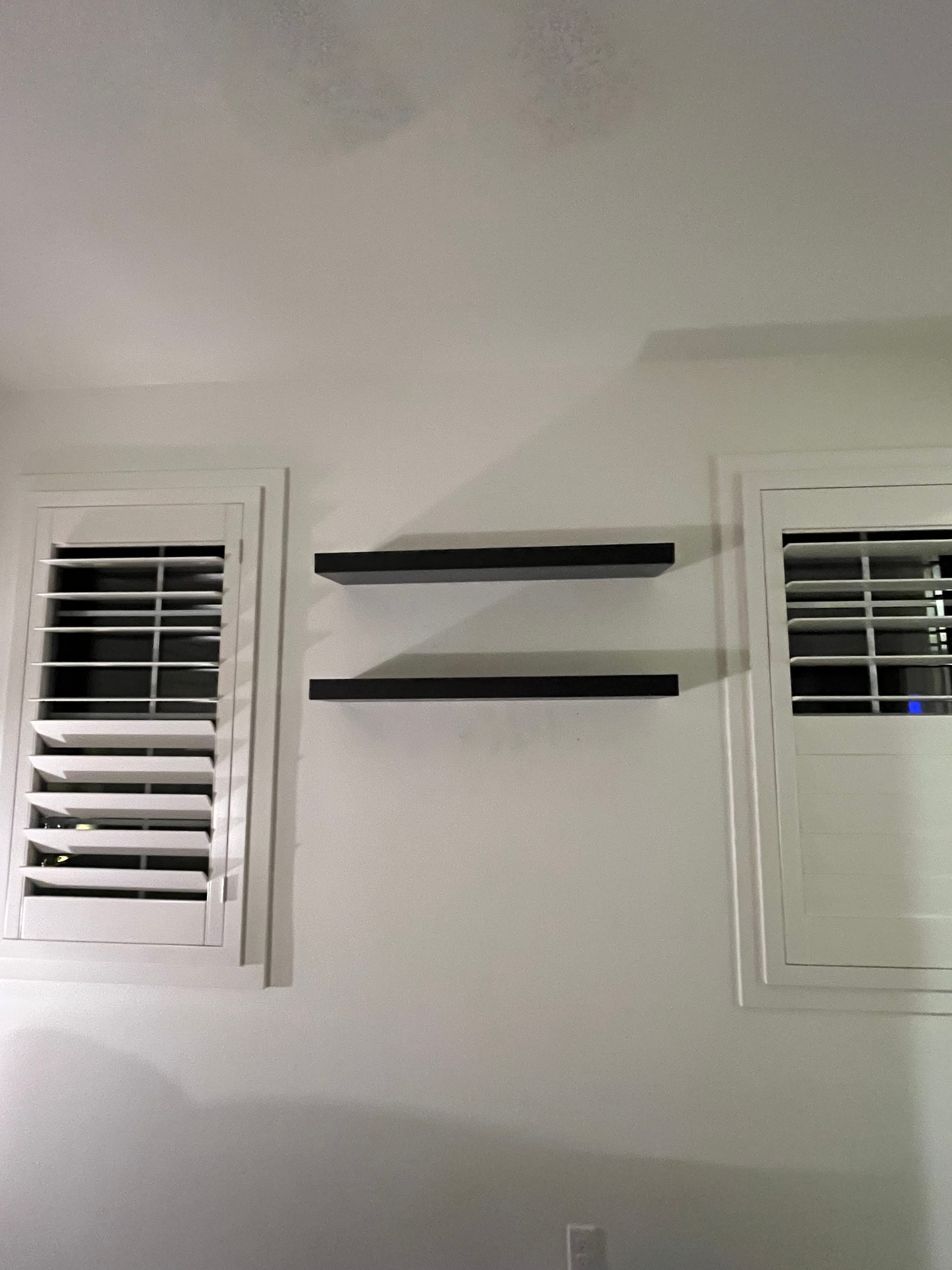 Floating Shelf Installation job completed in Los Angeles